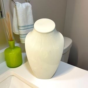 Ceramic Necklace Holder